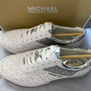 MICHAEL KORS SHOES